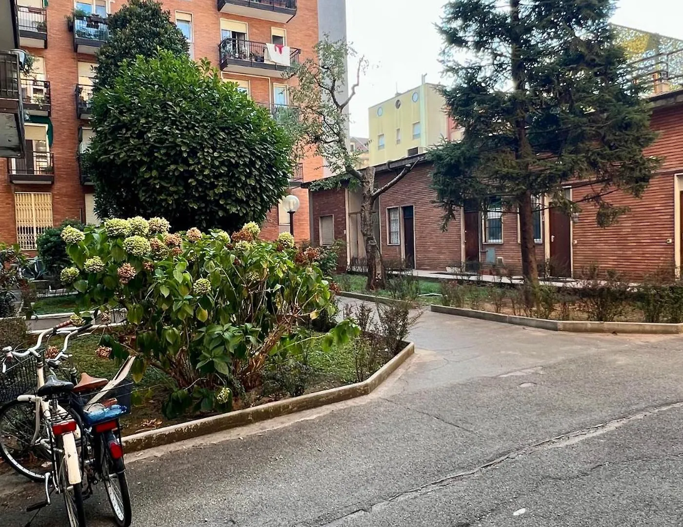 Appartamento Moderno Ed Elegante Loft Con Balcone Milano
