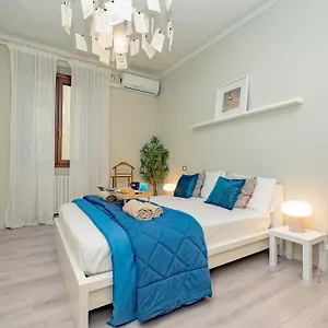 Appartamento Vintage Gem - 8 Min Duomo, Milano